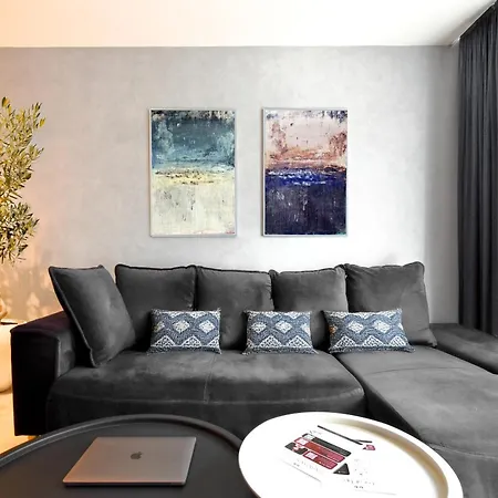 Downtown - Netflix - Ac - Next To Metro And Train Semesterbostad *