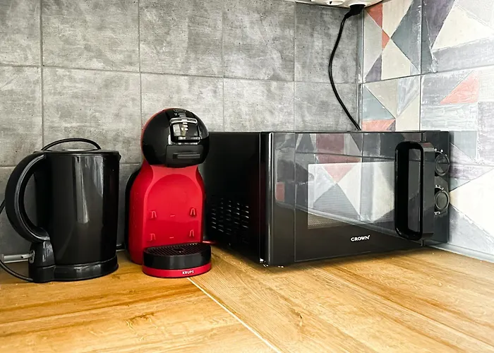 Ferienhaus Downtown - Netflix - Ac - Next To Metro And Train *